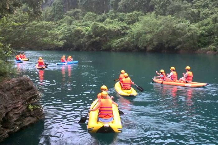 phong nha ke bang national park kayak
